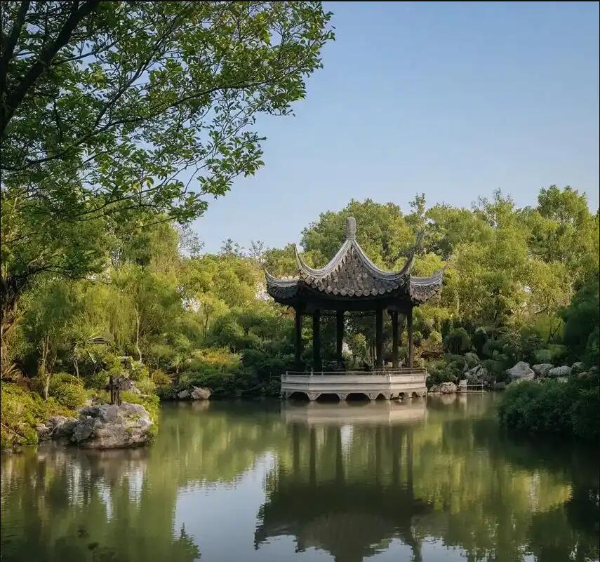 安顺语琴餐饮有限公司